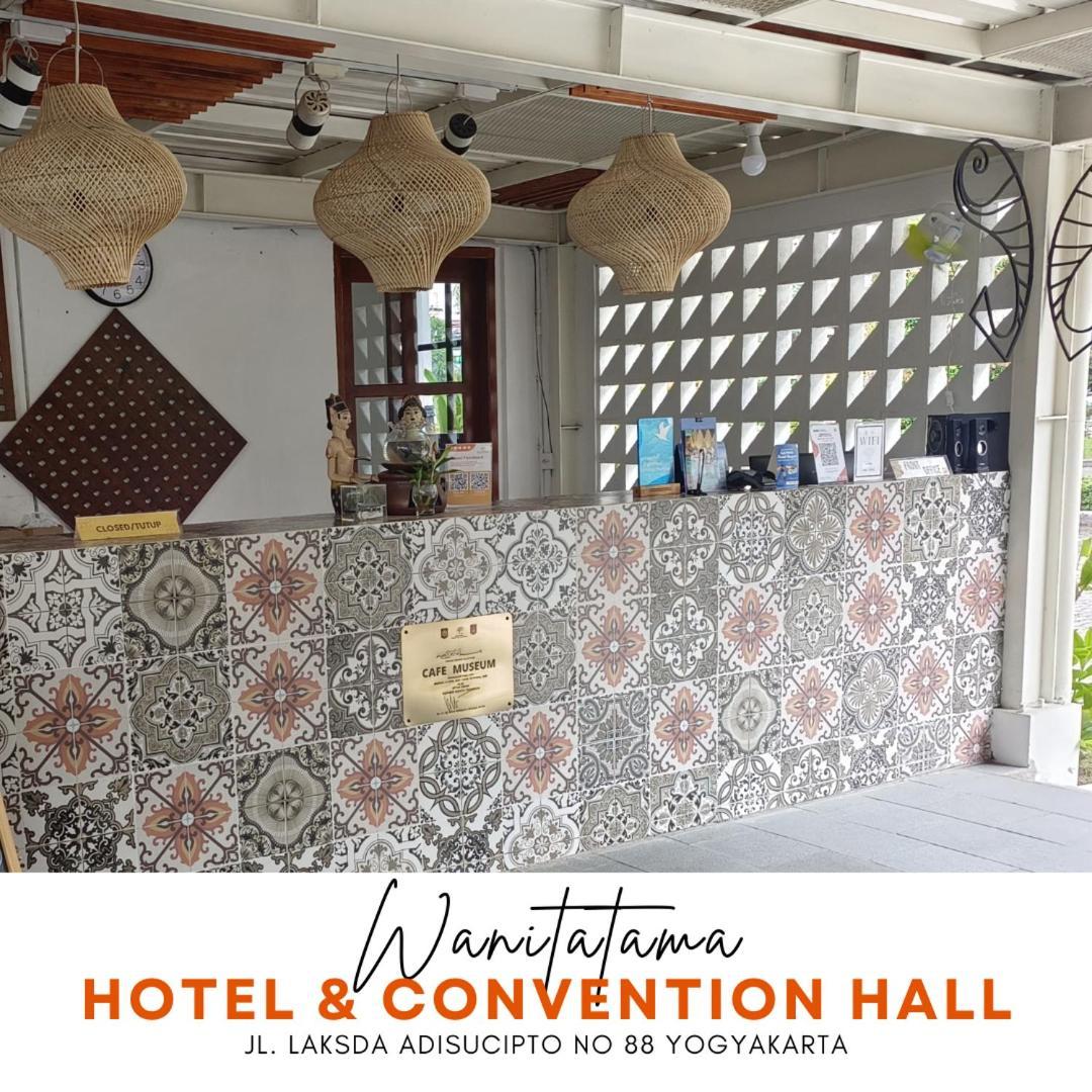 Wanitatama Hotel & Convention Hall Pakualaman Exterior foto